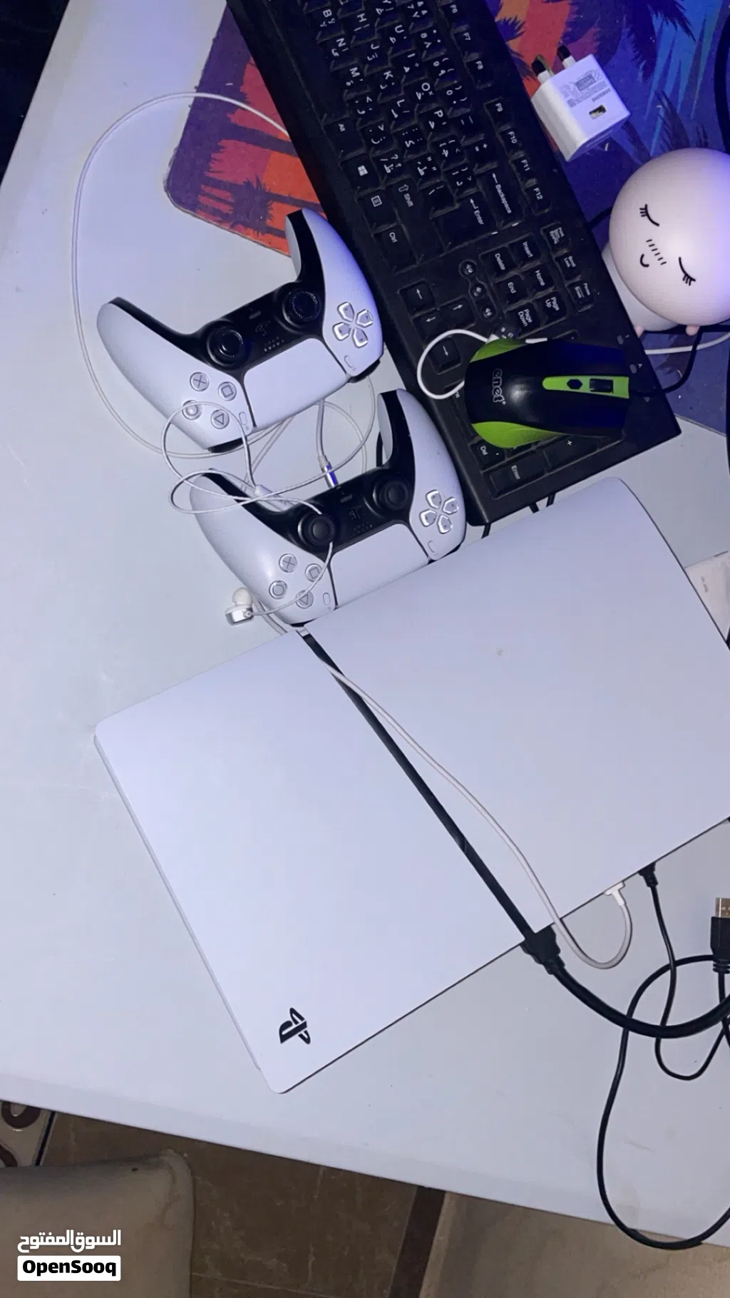 سوني فايف سلم للبيع نضيفه مستعمله اقل عن سنه