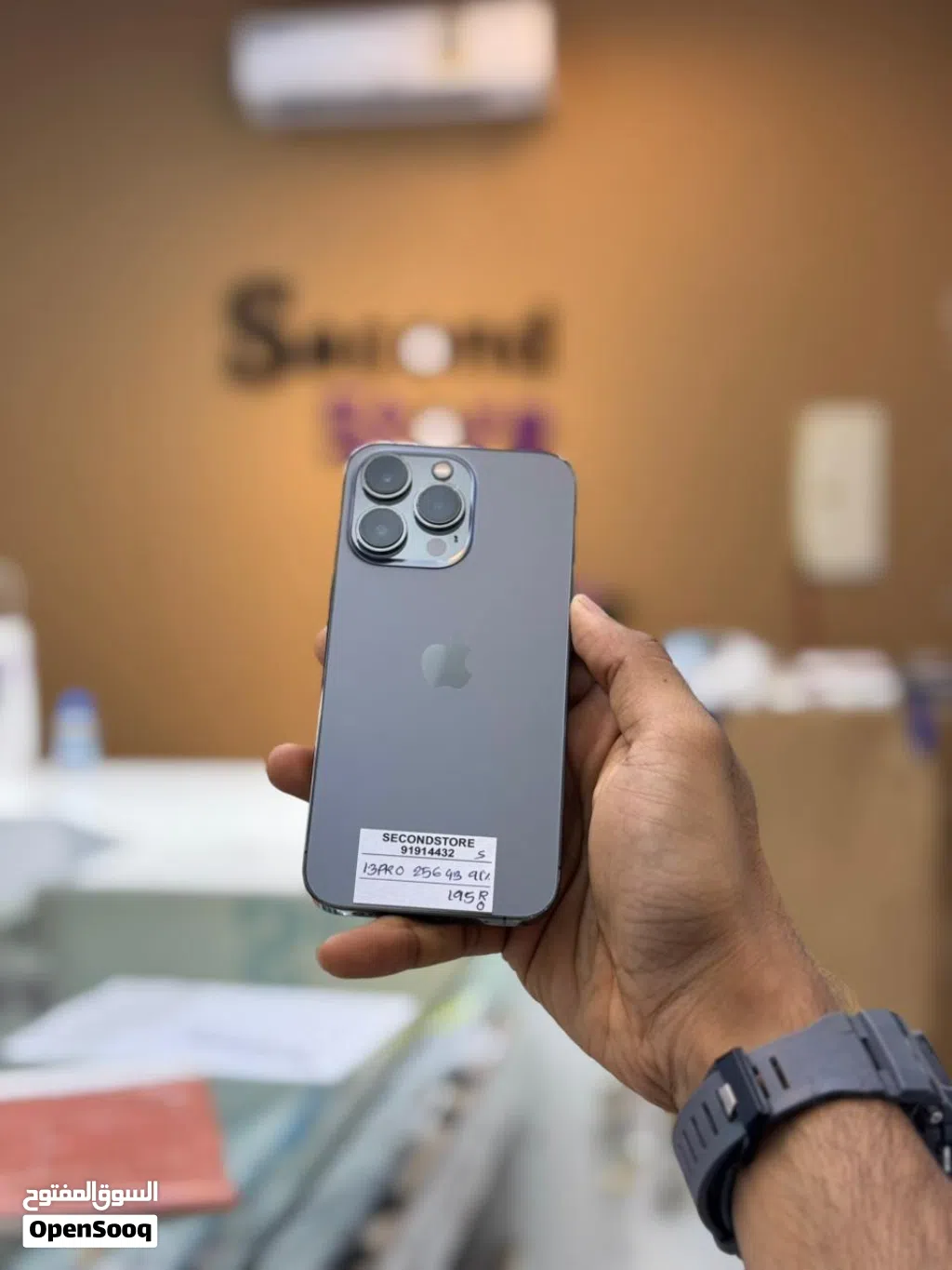 iPhone 13 Pro 256 GB Fine and Good condition phone