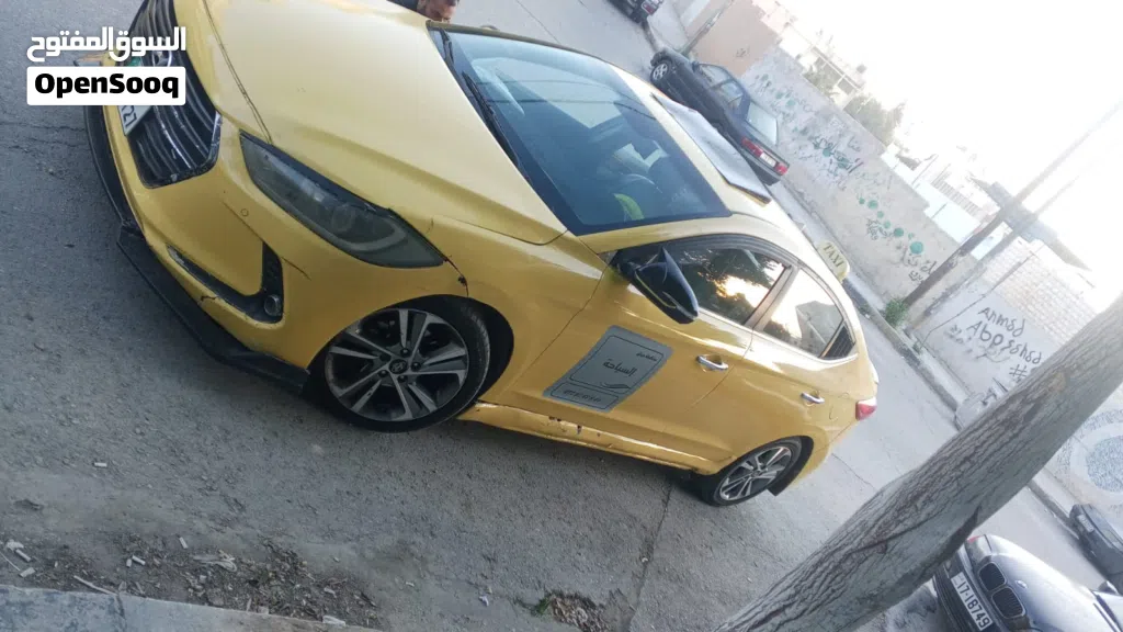 Hyundai Avante SE