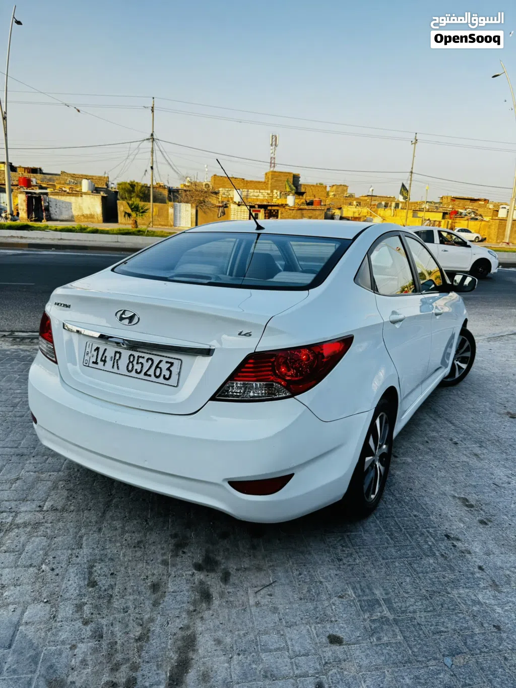هيونداي اكسنت GLS