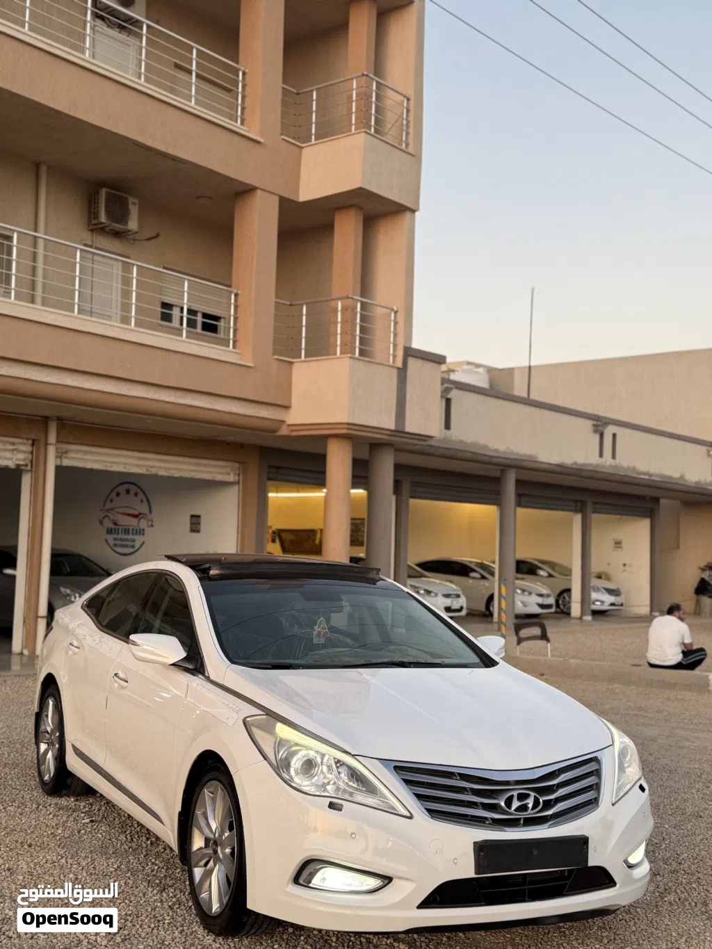 Hyundai Azera Standard