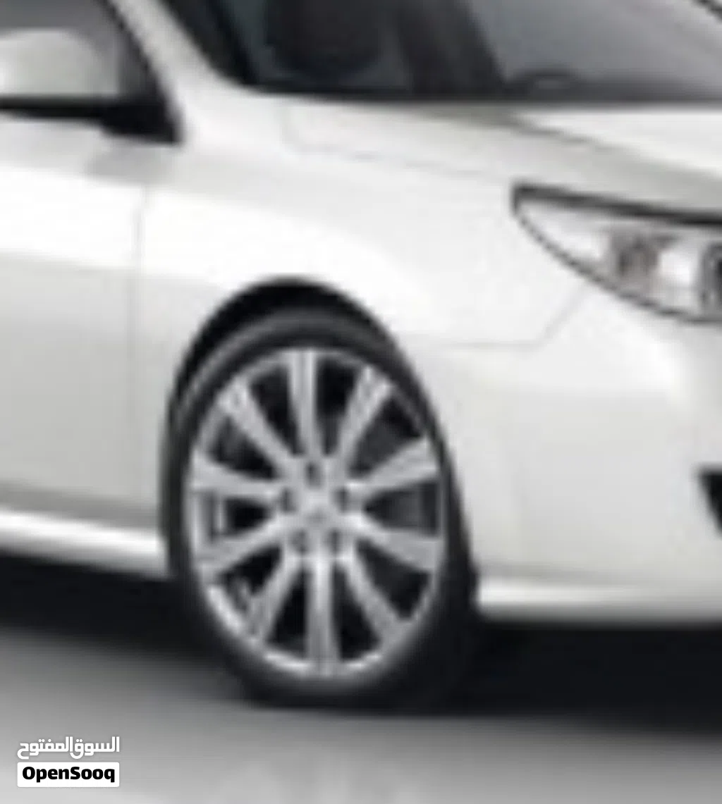 متوفره معي بعض أغراض رينولت سافران 2012