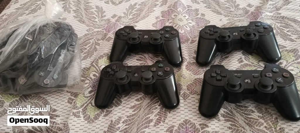 يدات بلايستيشن 3 للبيع