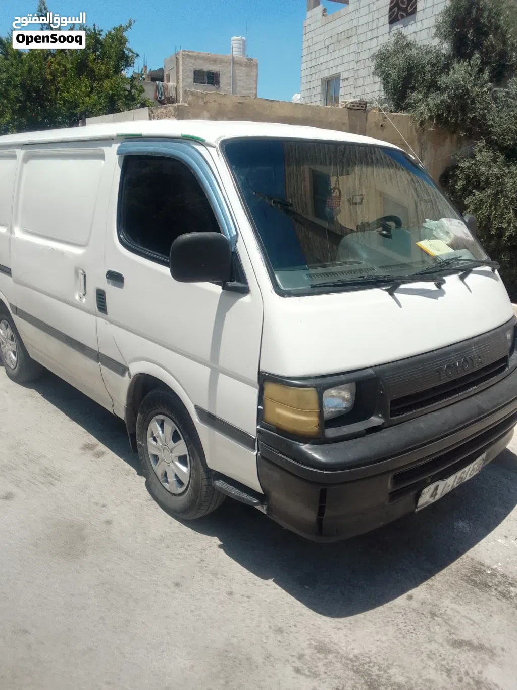Toyota Hiace Cargo