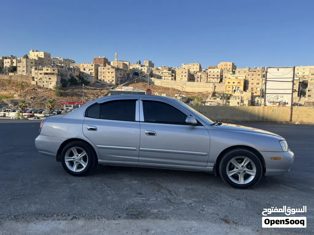 Hyundai Avante Limited