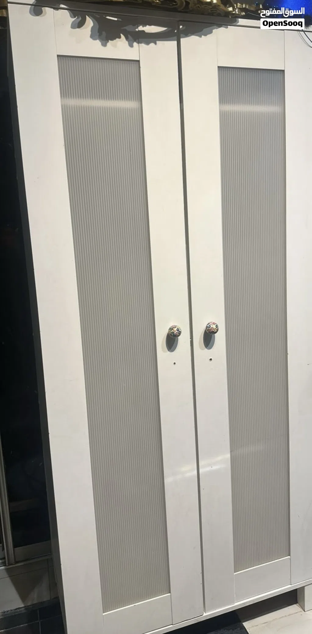 قطع اثاث للبيع
