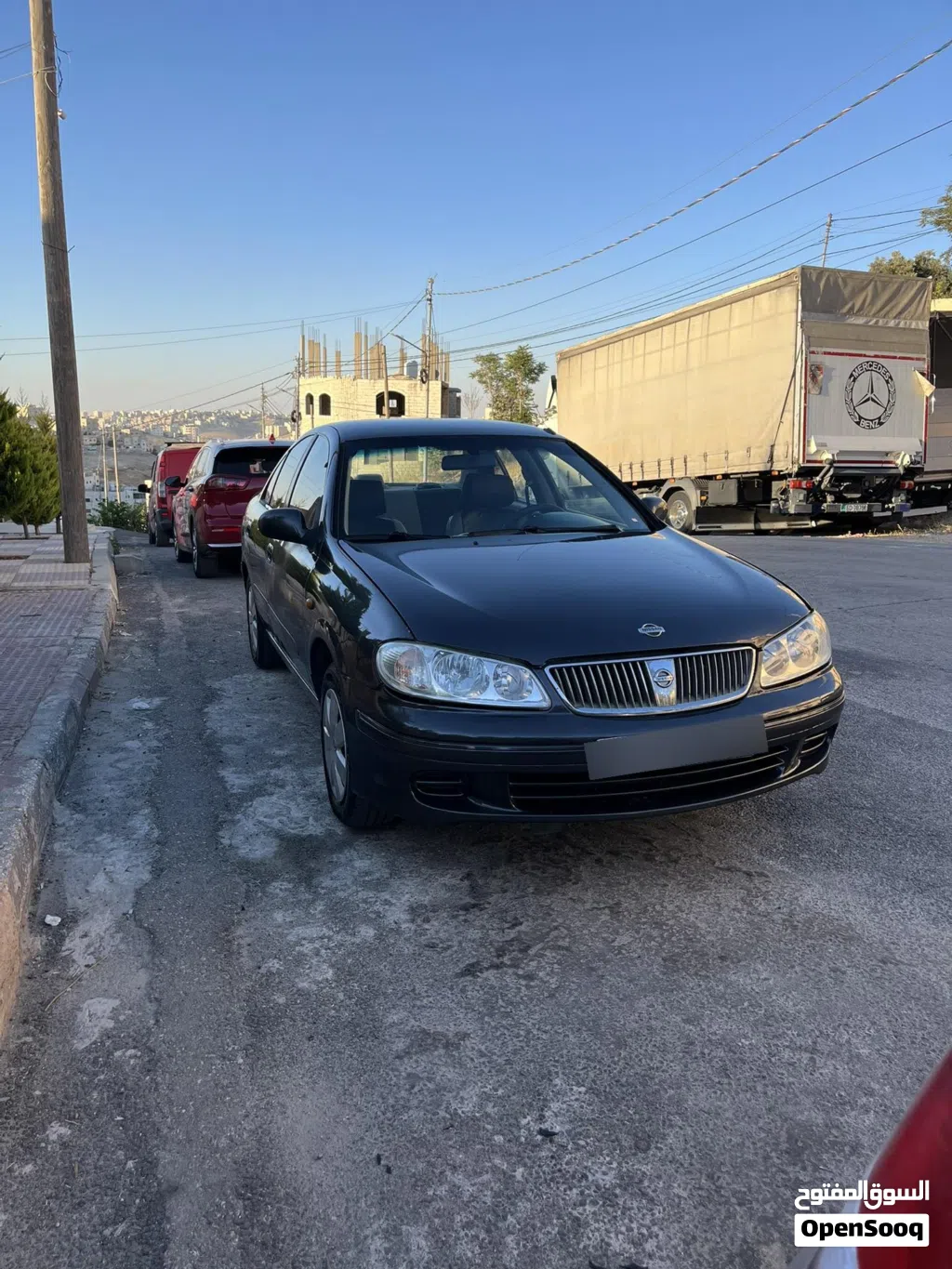 Nissan Sunny Standard