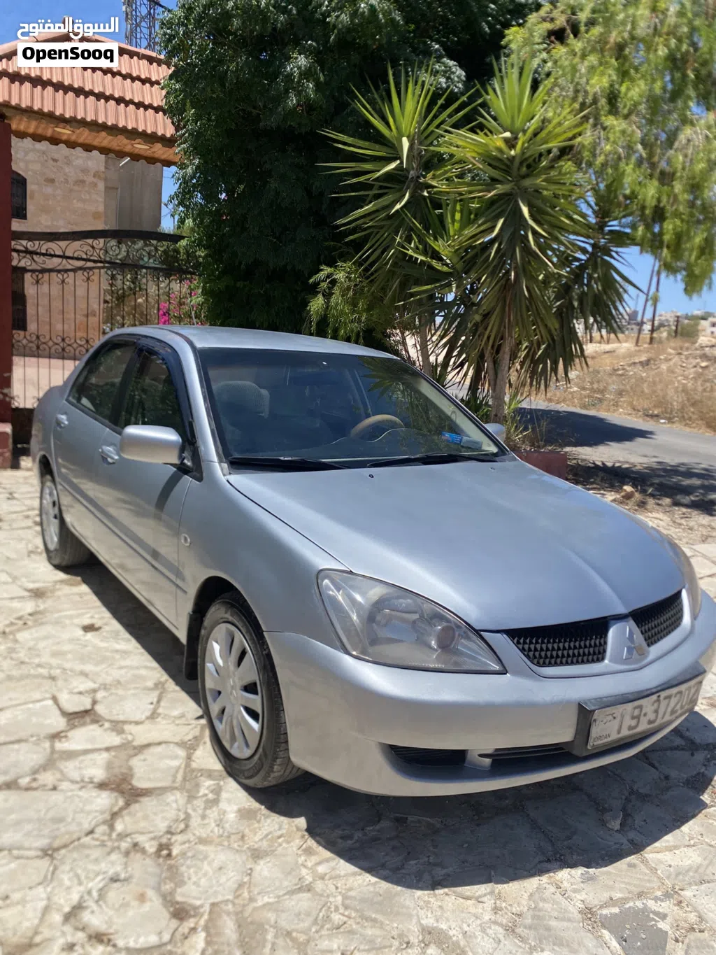 Mitsubishi Lancer GLS