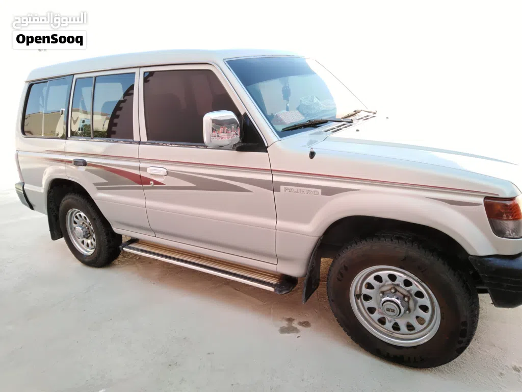 Mitsubishi Pajero GLS