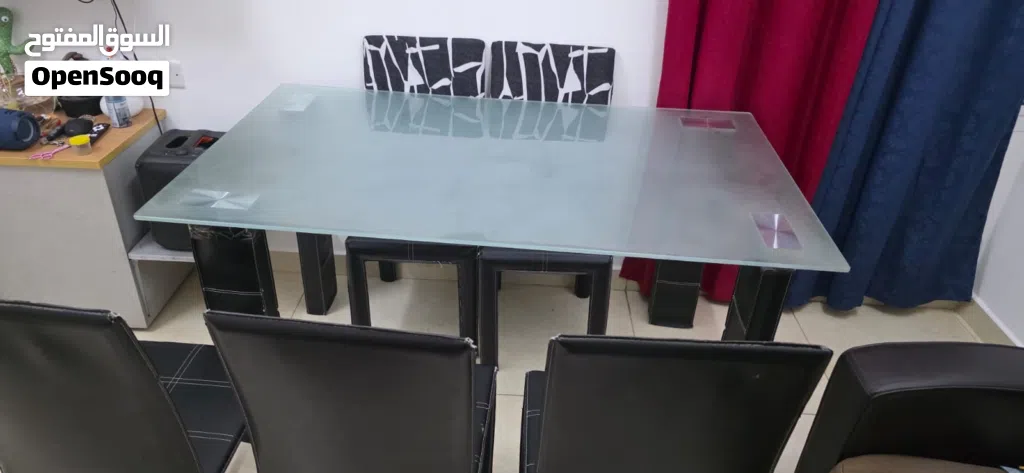Glass Top Dining Table with 5-Chair for Sale.