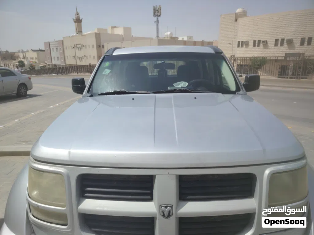 دودج نيترو SXT