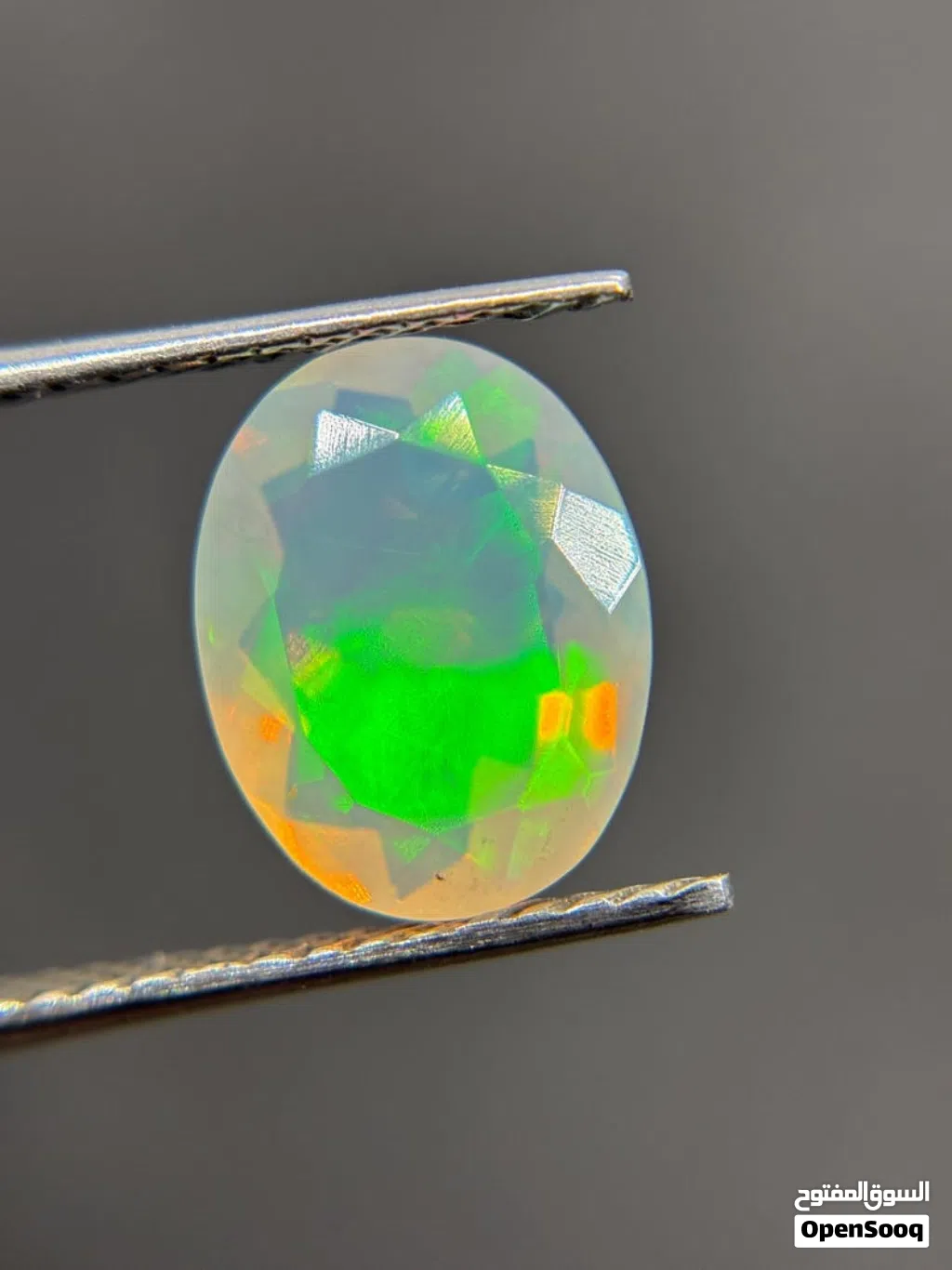 حجر أوبال فاير أبيض أثيوبي طبيعي مع فحص المختبر Natural Ethiopian fire opal stone
