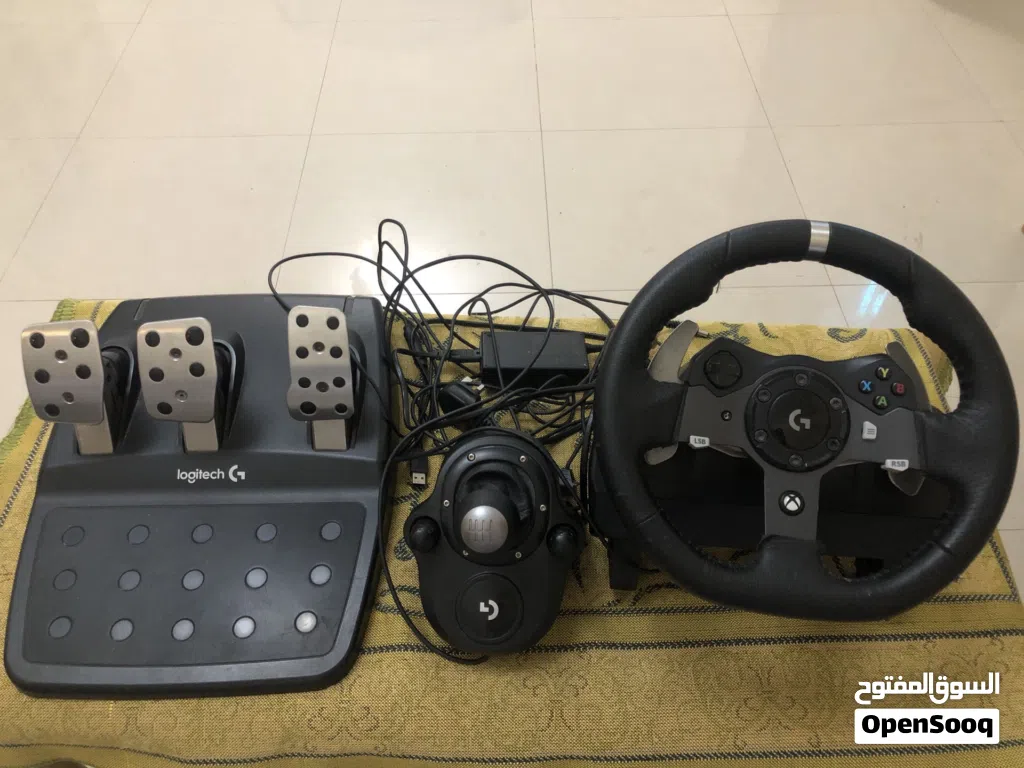 دركسون Logitech معى اغراضه للبيع