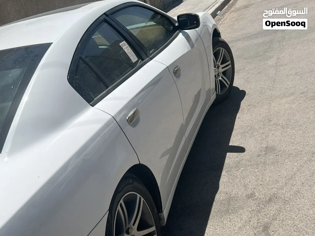 Dodge Charger SXT