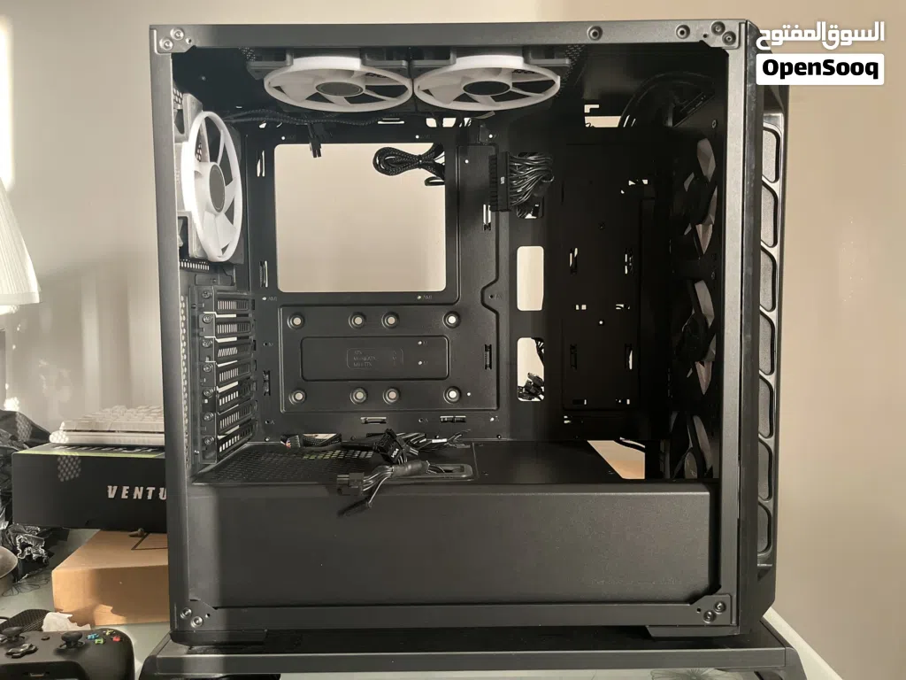 كيس من كولر ماستر مع بورسبلاي750w