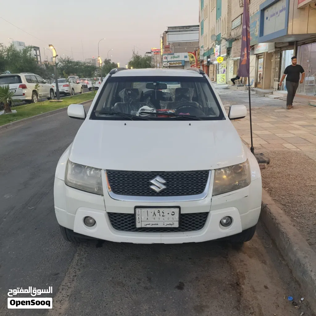 سوزوکی گراند ڤیتارا DLX