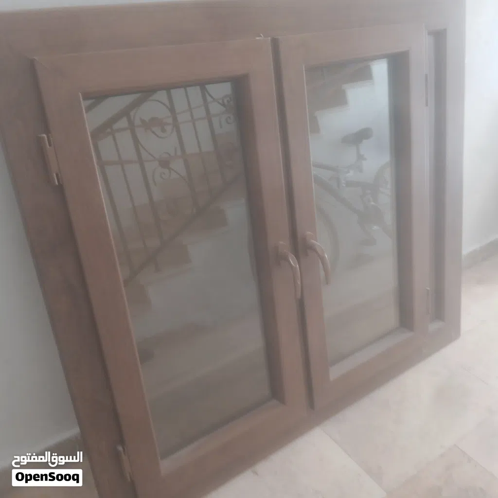 زوز روشن بحديدهم صغير عرض 70 وطول80 والكبير عرض 140 وطول متر باالحديد زوز 700دينار