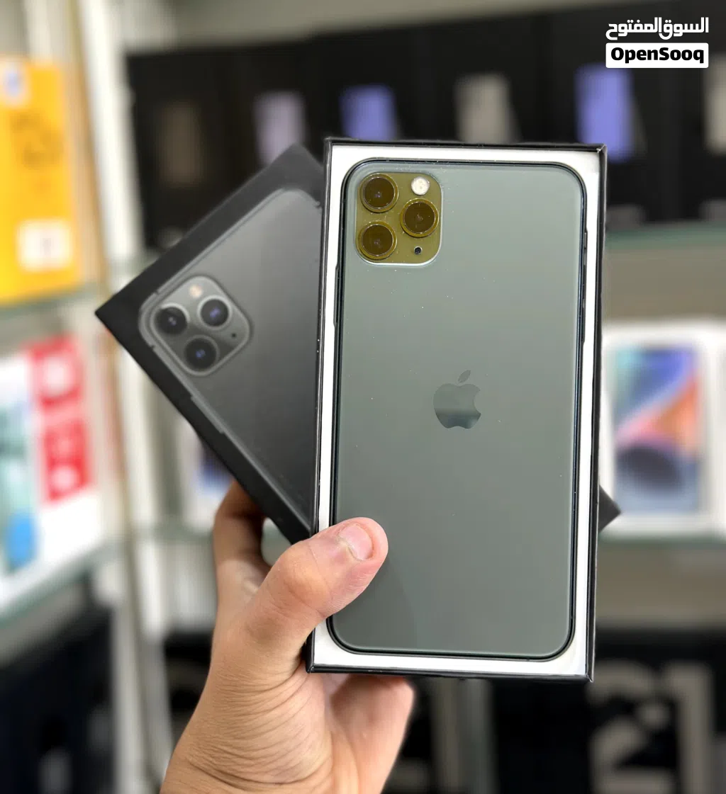 عرض خاص : iPhone 11 pro max 256gb هاتف نظيف جدا بحالة الوكالة بدون اي شموخ أو مشاكل مع ضمان و ملحقات