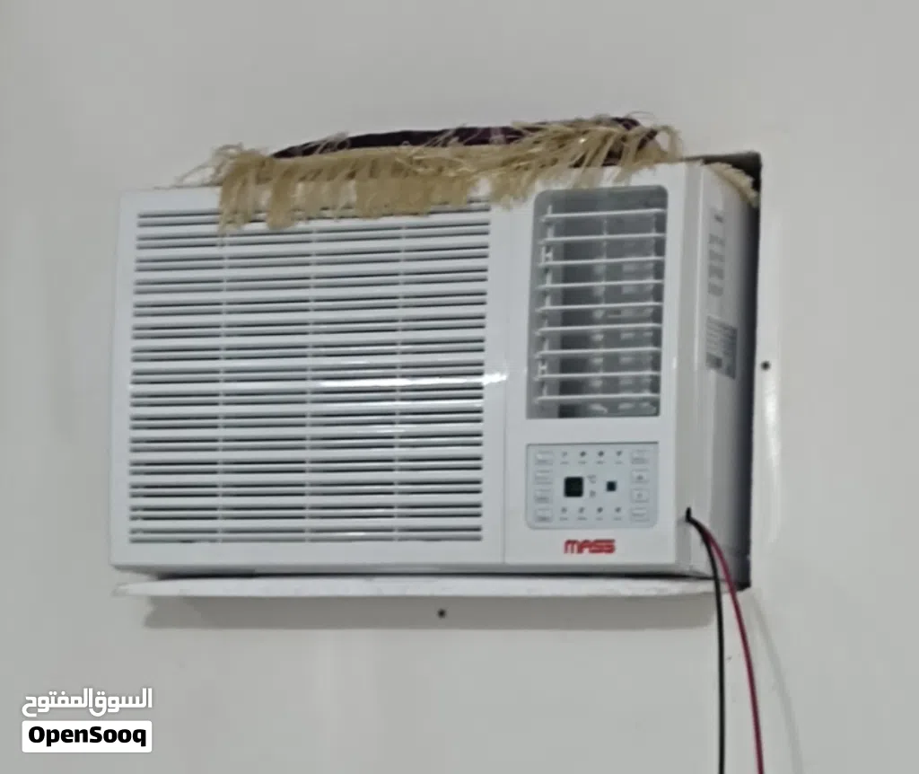 للبيع مكيف نضامين بطاريه ليثيوم والواح شمسيه وكهرباء ب700 سعودي شبه جديد