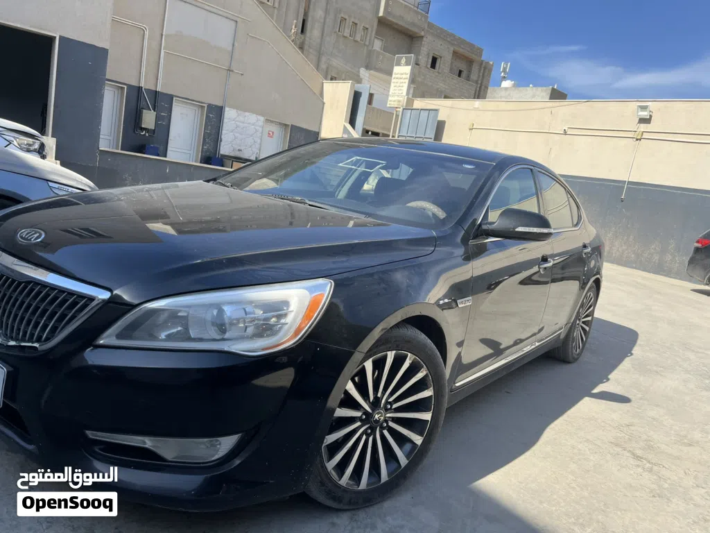 كيا كادينزا Limited