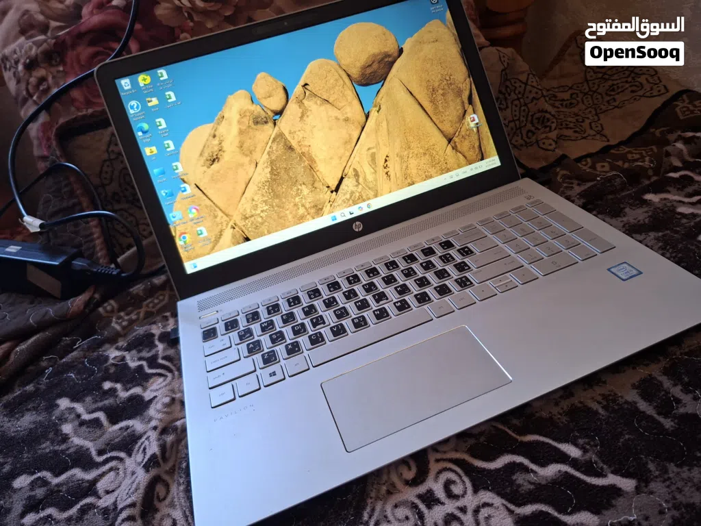 لابتوب HP PAVILION سريع جدا شاشة لمس كل المواصفات موجودة بالصور في مجال اشي بسيط