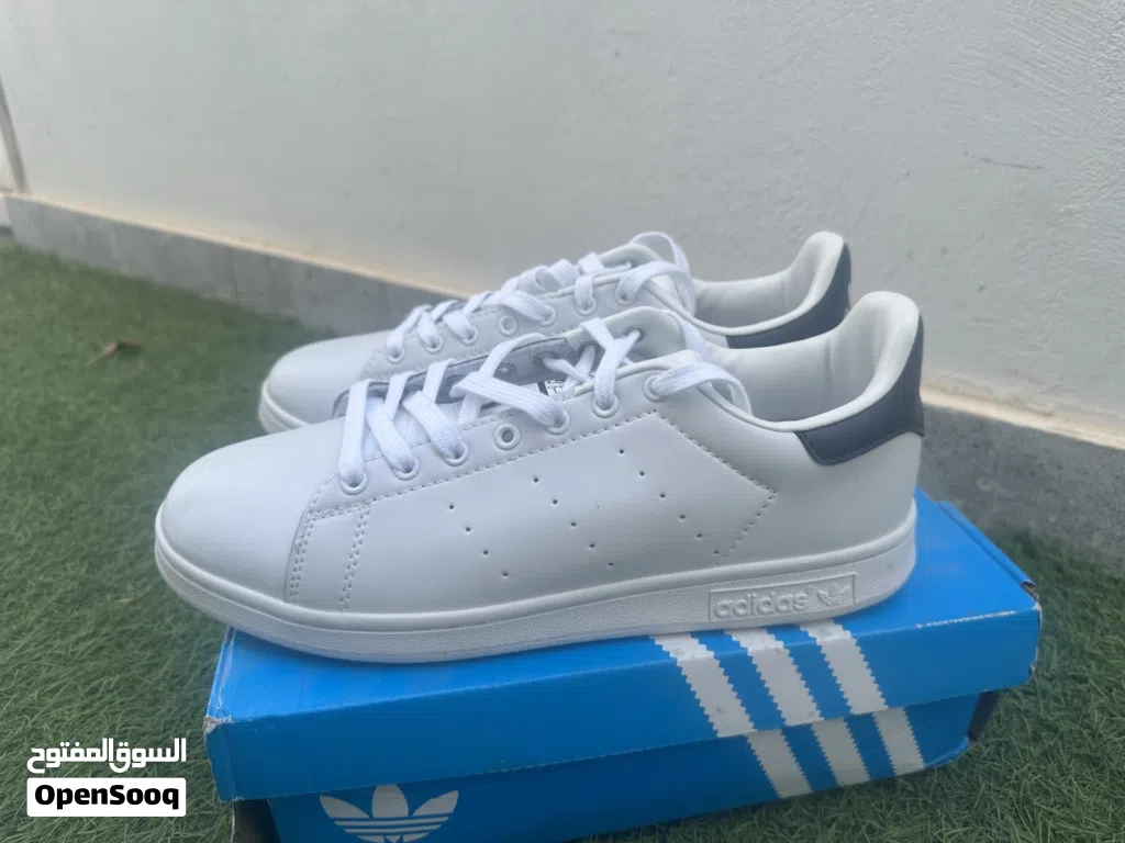 سبيدرو Adidas Stan Smith ابيض جديد