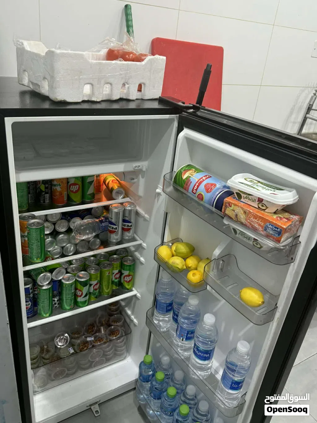 تلاجه 8 قدم 35 دينار0