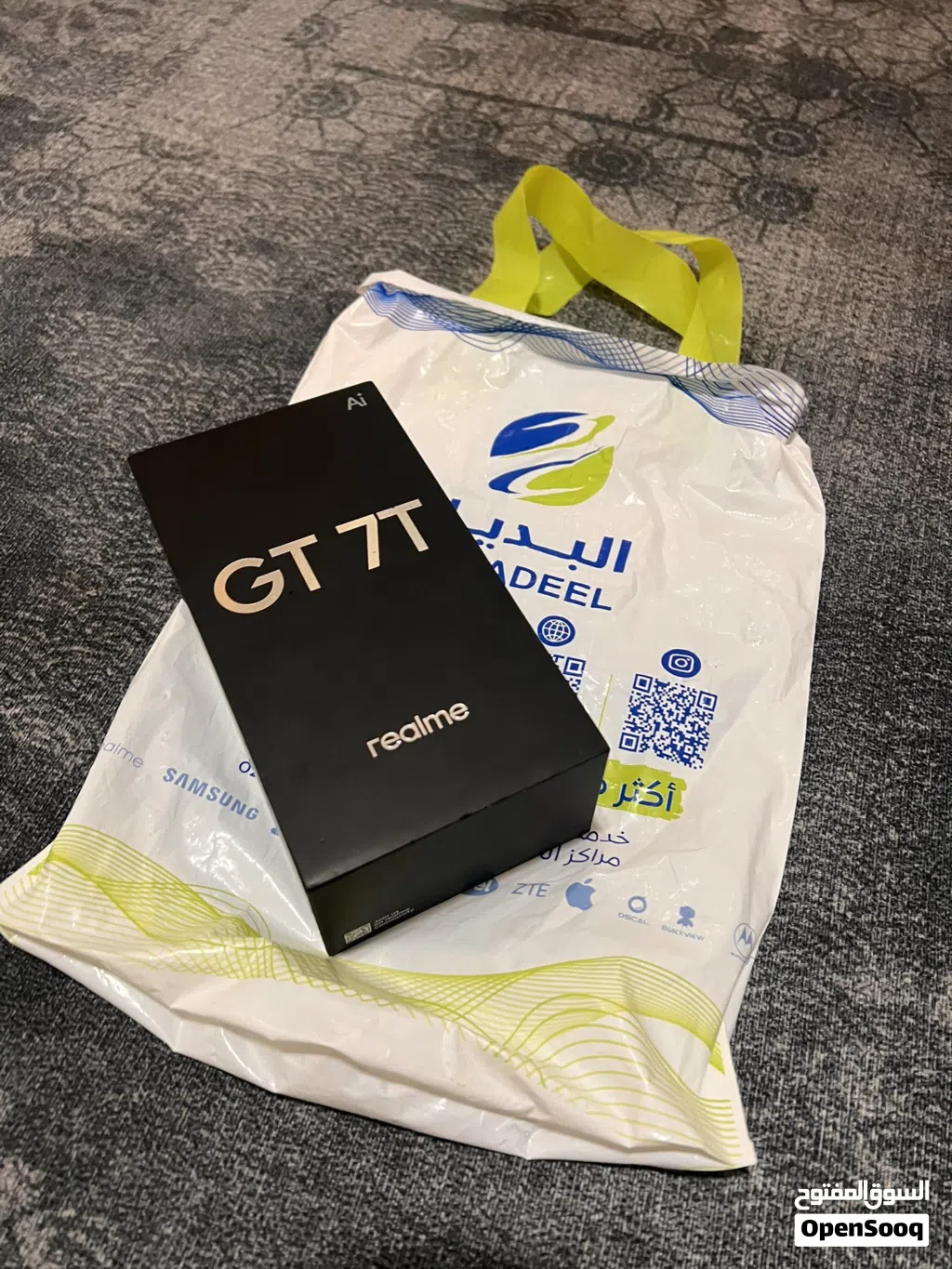 RealmeGT7T