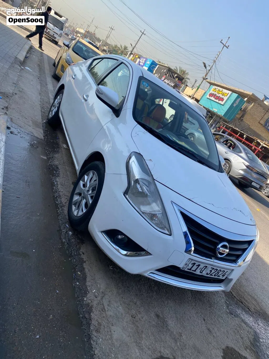 Nissan Sunny Standard