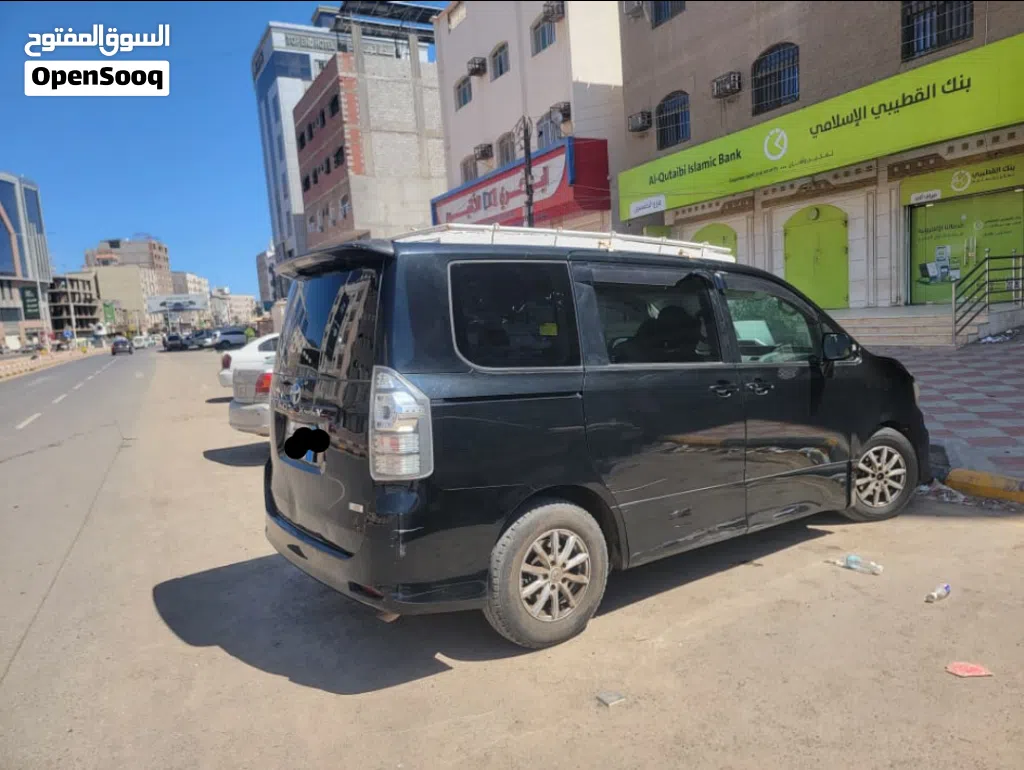 تويوتا فوكسي Voxy S-Z