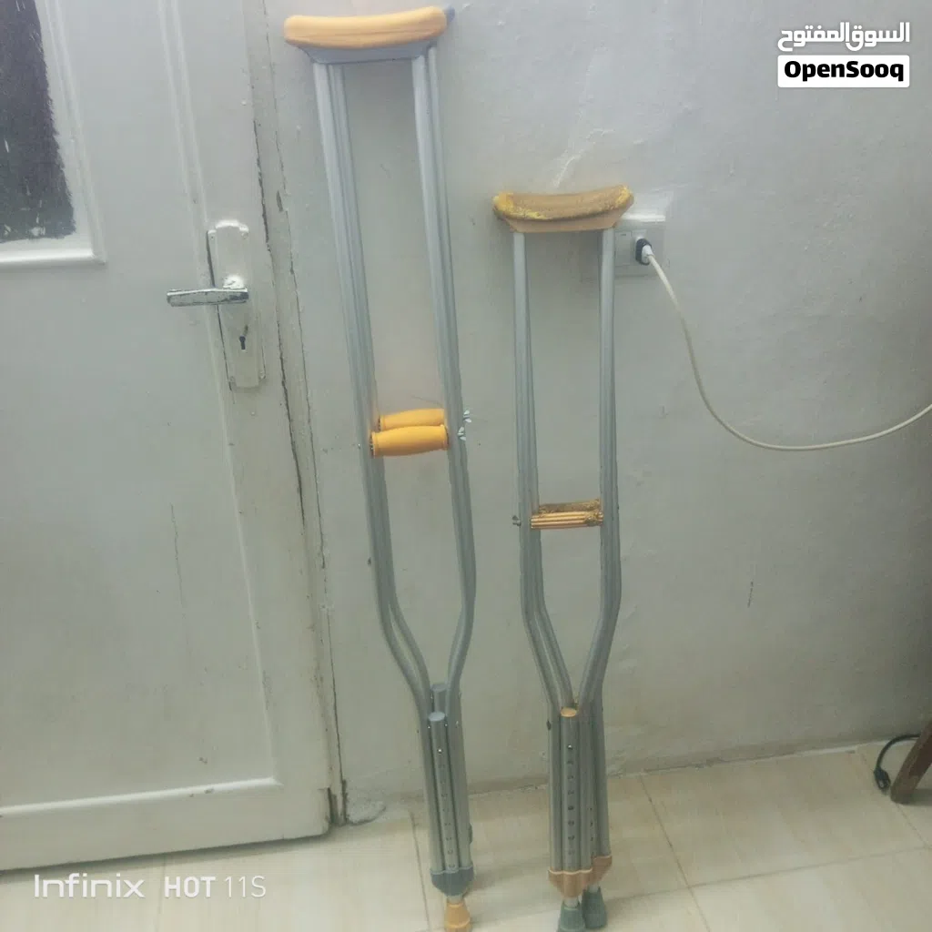 عكاز طقم عدد 2 اربع قطع