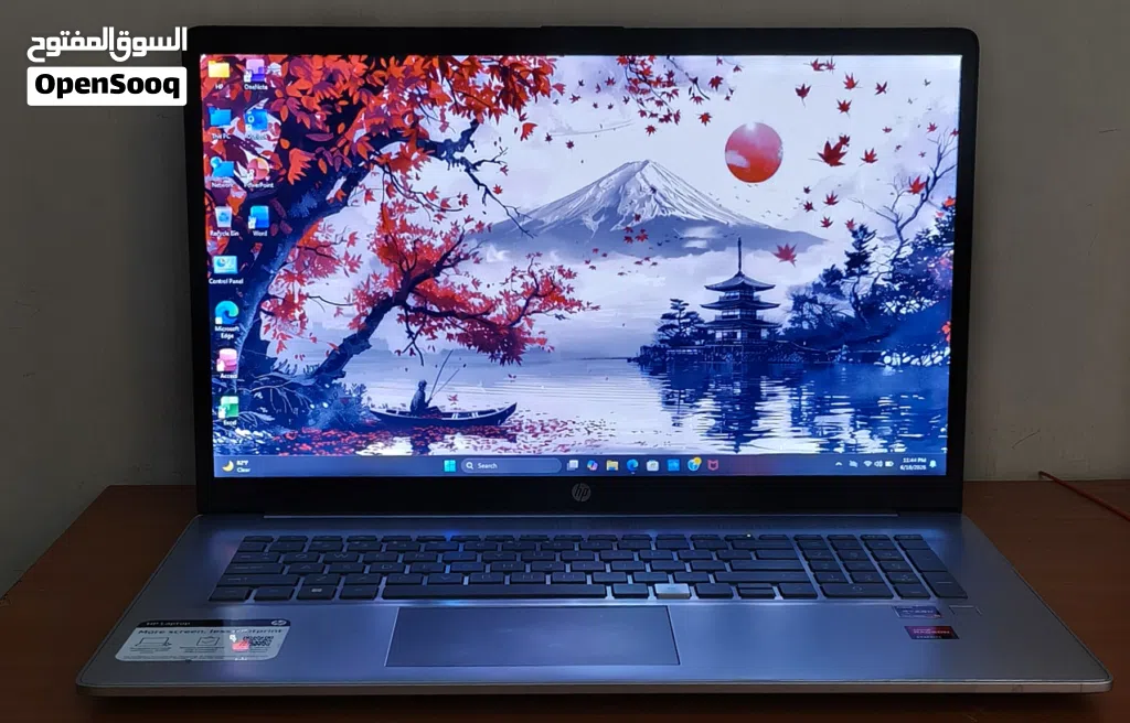 لابتوب جيل 14 لمس حجم 17.3 للبيع انتاج 2024