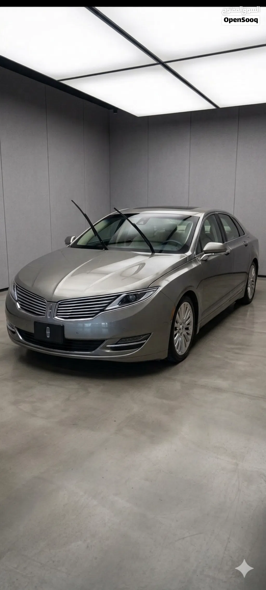 Lincoln MKZ Premiere