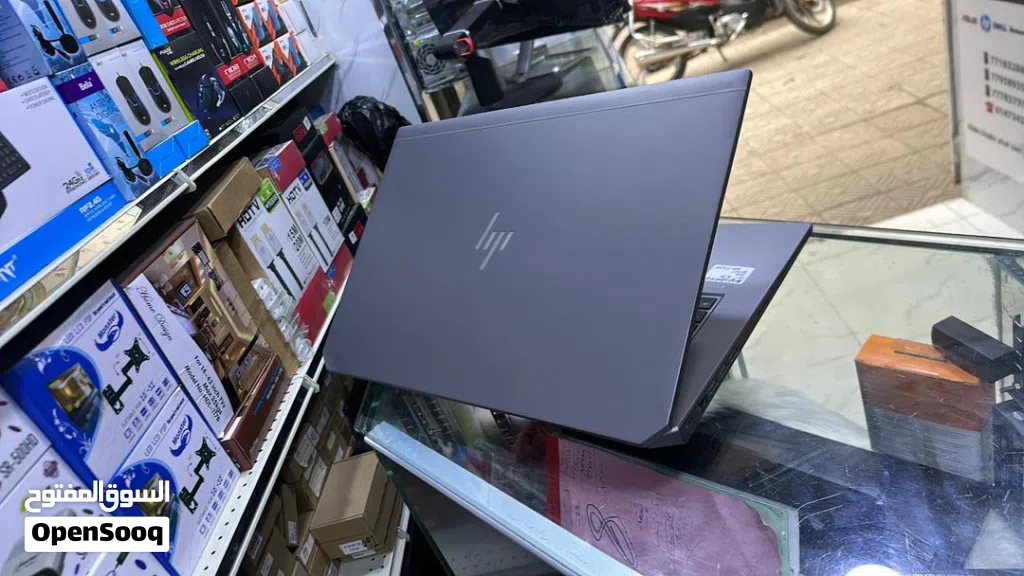 HP ZBOOK17 G5