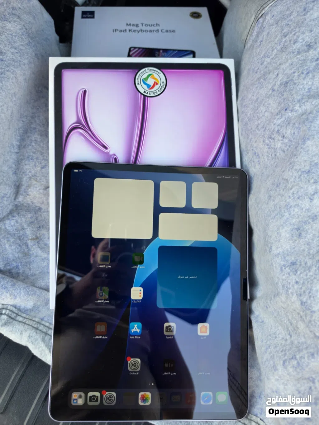 Ipad air 6 , M2 , 13 inch ,128 Gb