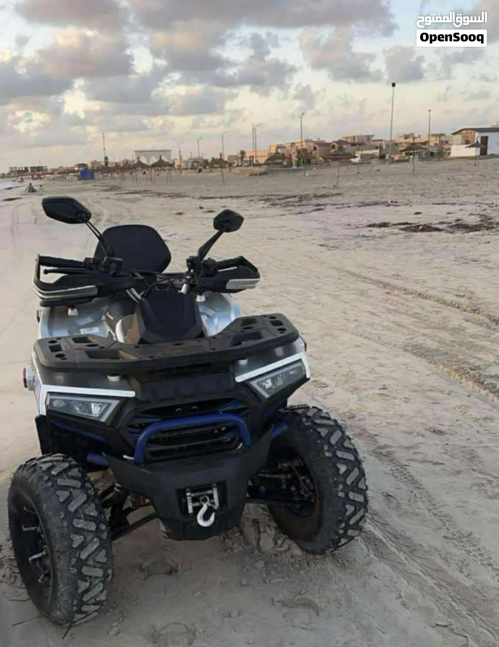 موطو من الشركة المعروفة TAO MOTORS موطو من نوع Titan 250cc موطو نظيف خالي من العيوب الموطو عيب لا