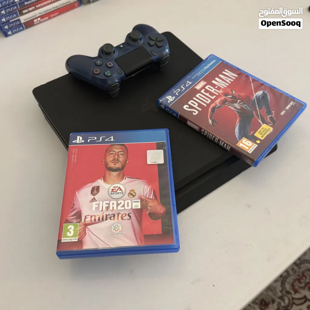 بيع بلايستيشن 4(الوصف مهم!!!) selling ps4 (read the description!!!)