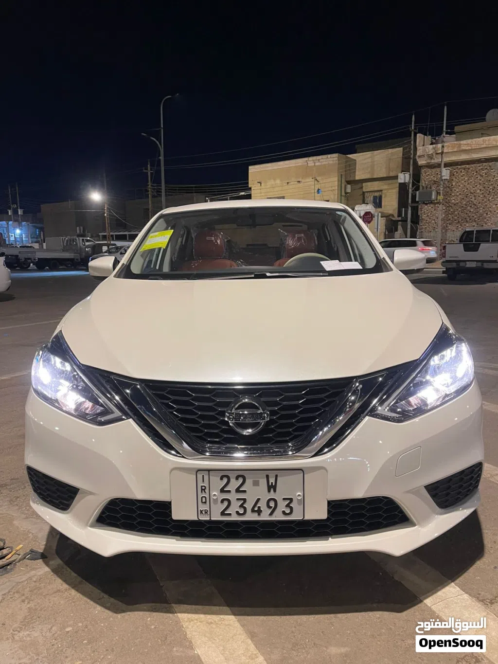 نيسان سنترا SV