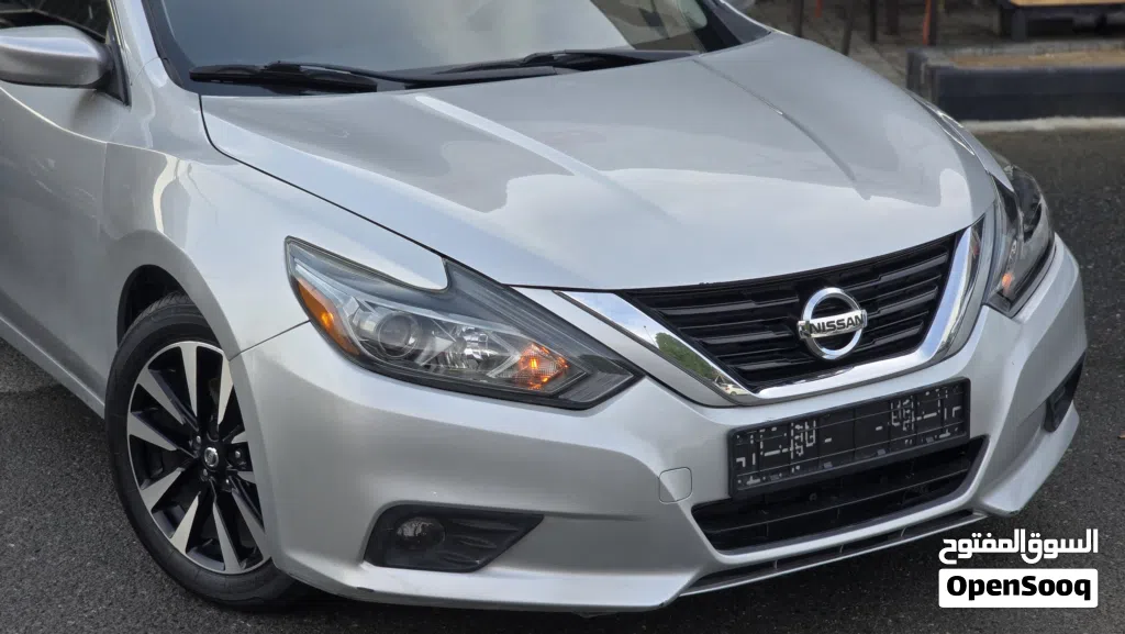 Nissan Altima SV