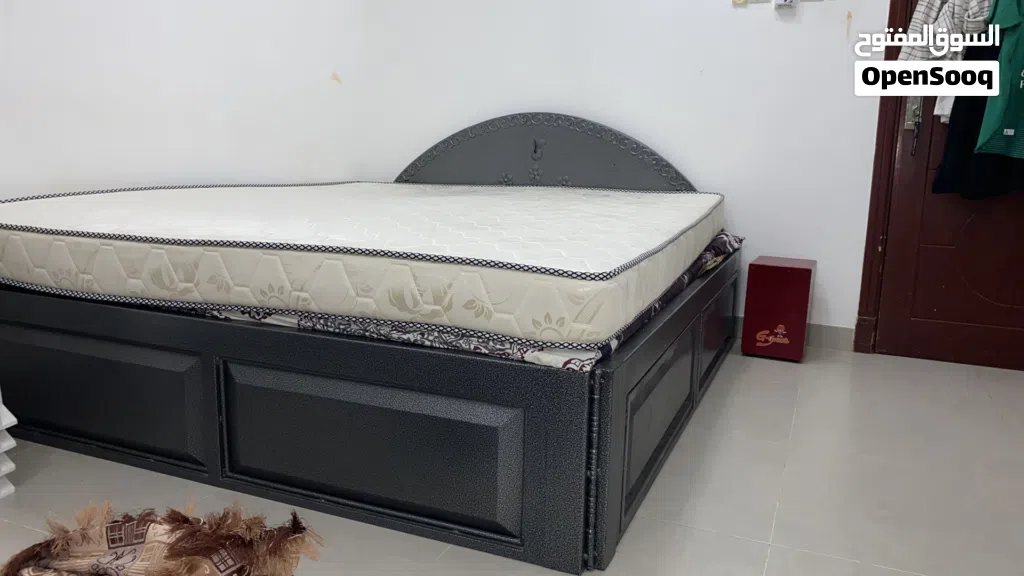 Steel bed with mattress hand made design