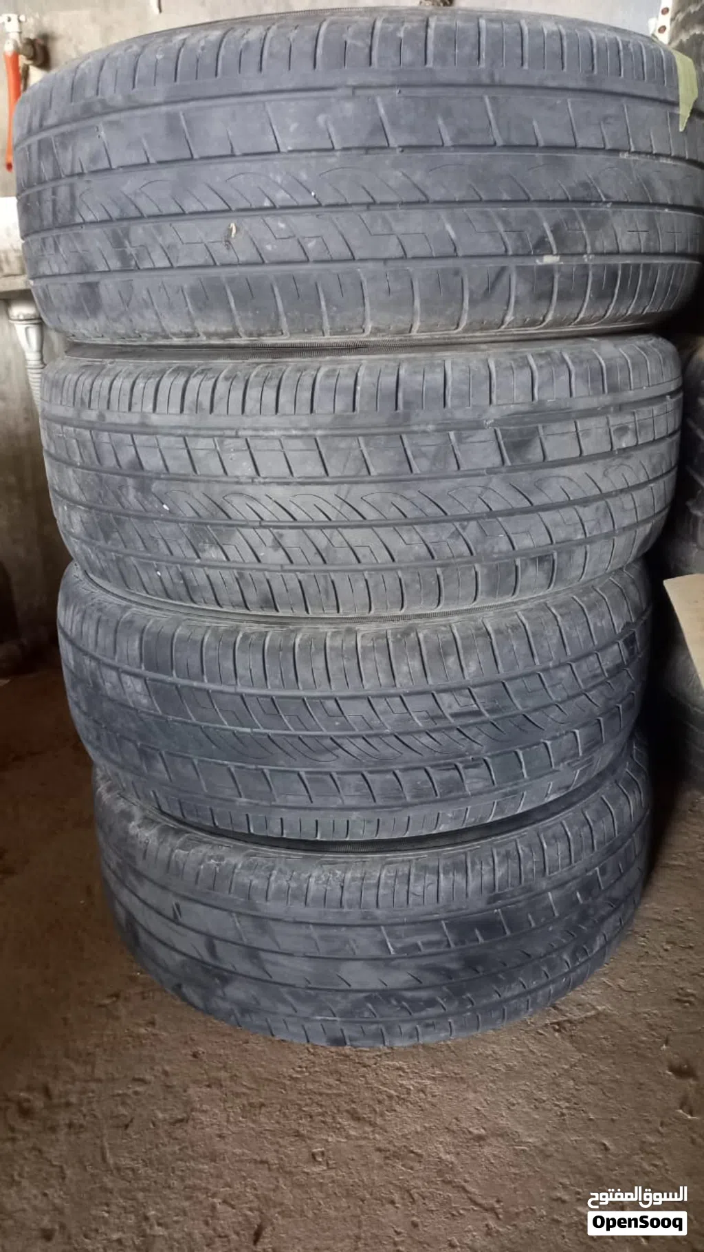 245/60/18 ....تلات قومات فقط نضاف نضاف ماركه صيني المناره غنيه عن التعريف