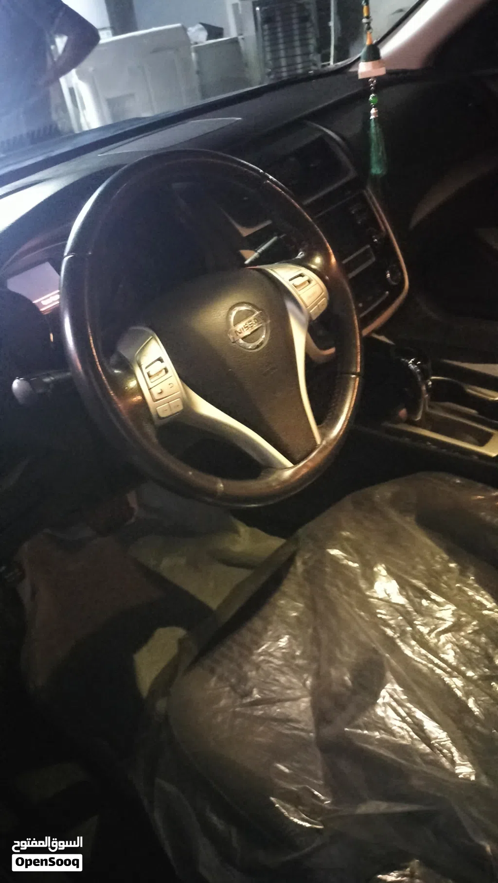 نيسان التيما SV