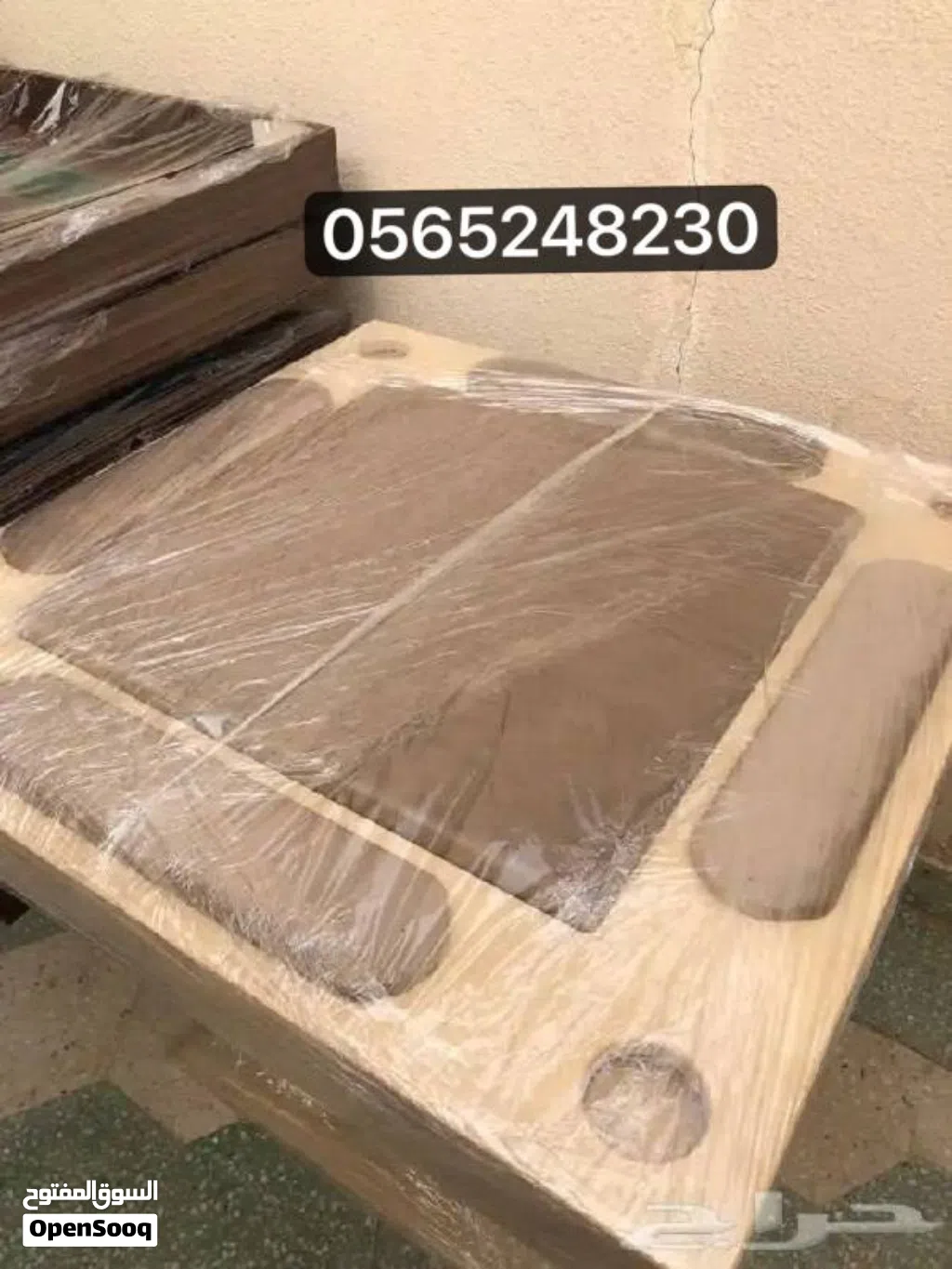 تفصيل طاولات بلوت حسب الطلب و على تصميمك الخاص لون الخشب و القماش الي تبيه للطاولة