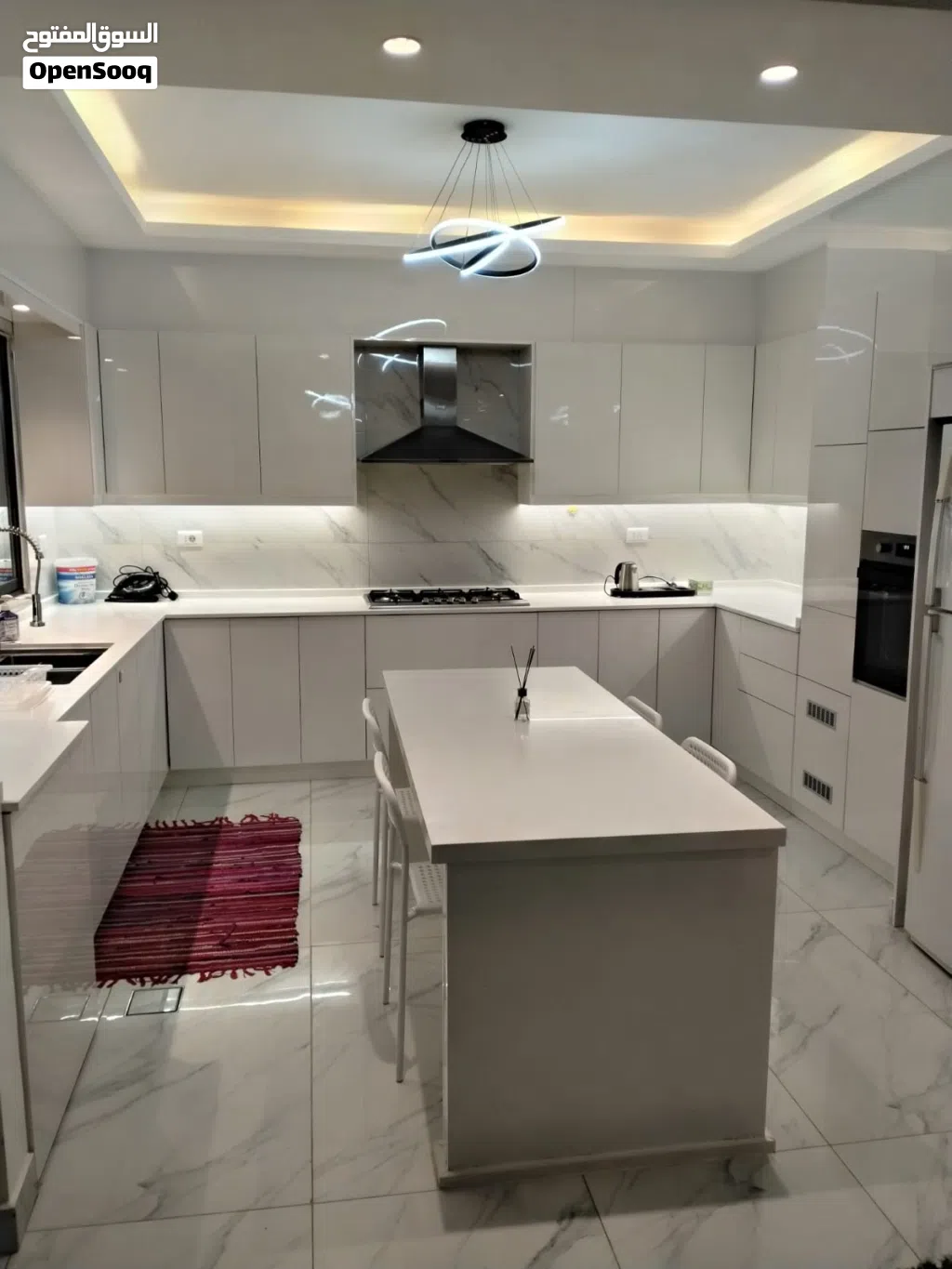 شقة * مفروشة * لم تسكن * 3نوم * دير غبار * اعلان رقم * D467 *