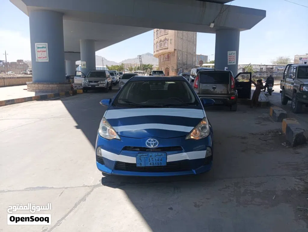 تويوتا بريوس Prius C