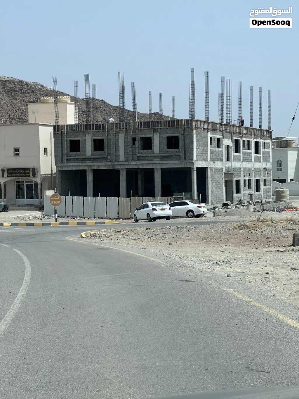 للإيجار – أربع محلات تجارية مميزة في فنجا