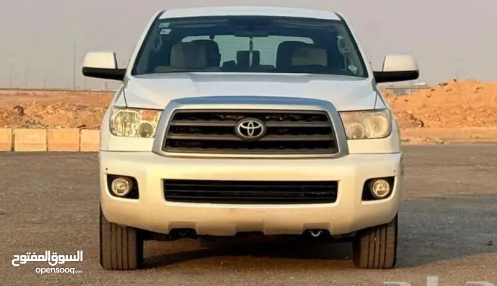 Toyota Sequoia Standard