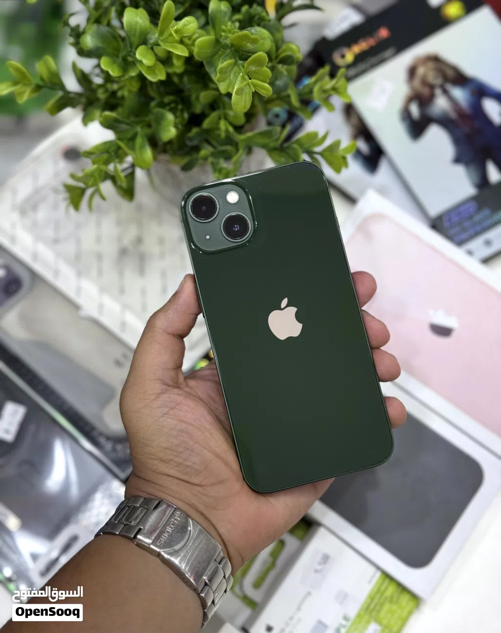 عرض خاص : iPhone 13 128gb هواتف نظيفة جدا بحالة الوكالة بدون شموخ أو مشاكل مع ضمان و ملحقات