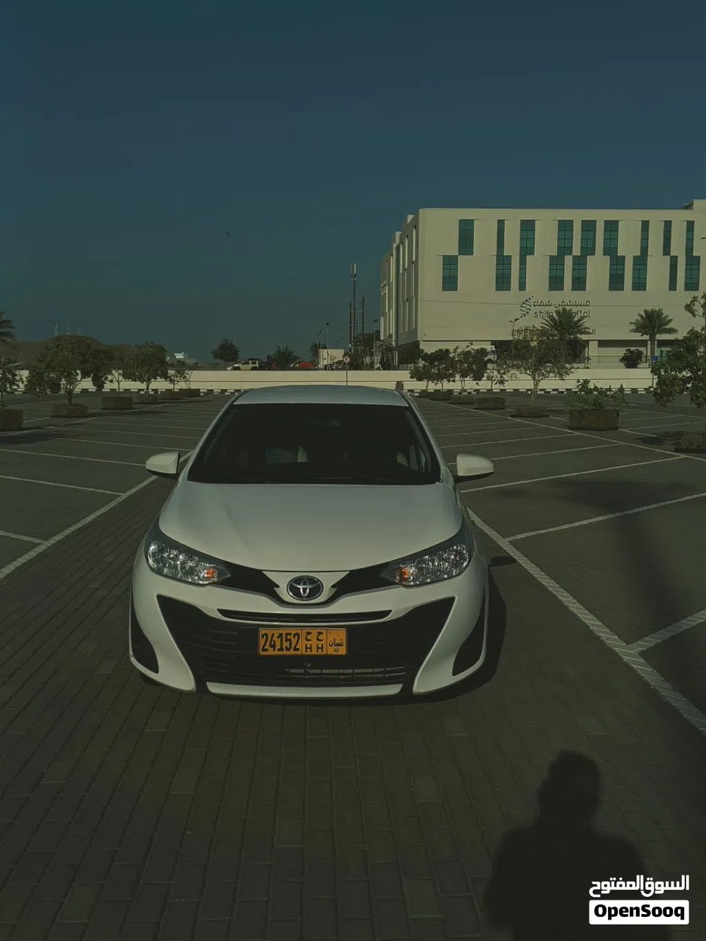 Toyota Yaris E