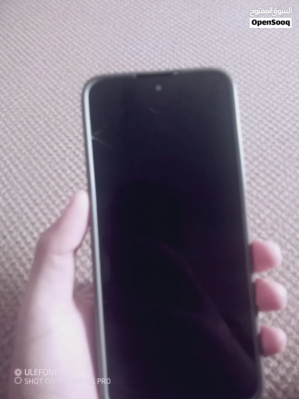 تلفون Honor X7c مع سماعات و ملحقات اخرى
